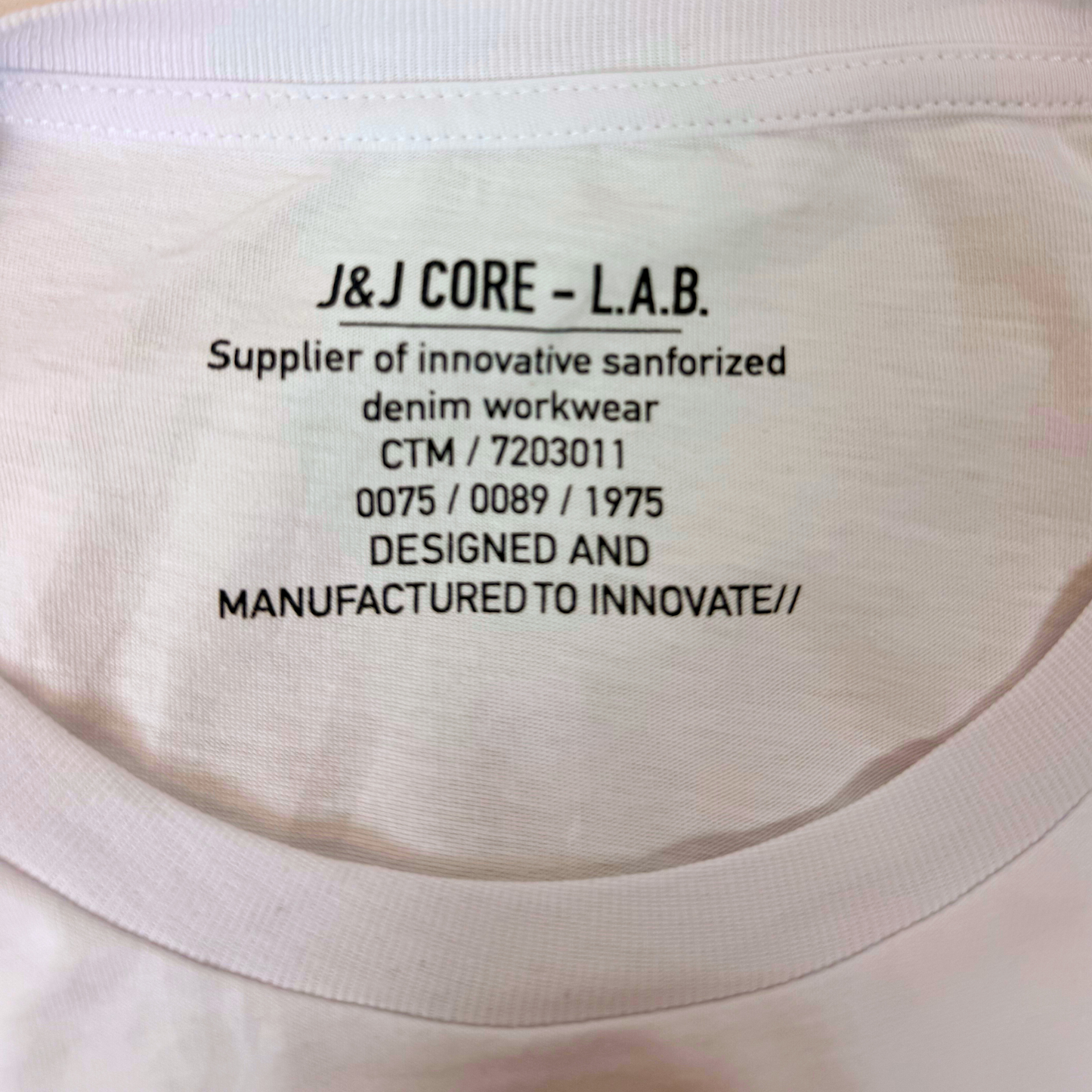 Men’s Slim Fit T-Shirt – Optical White Short Sleeve Core Tee (Size XL)