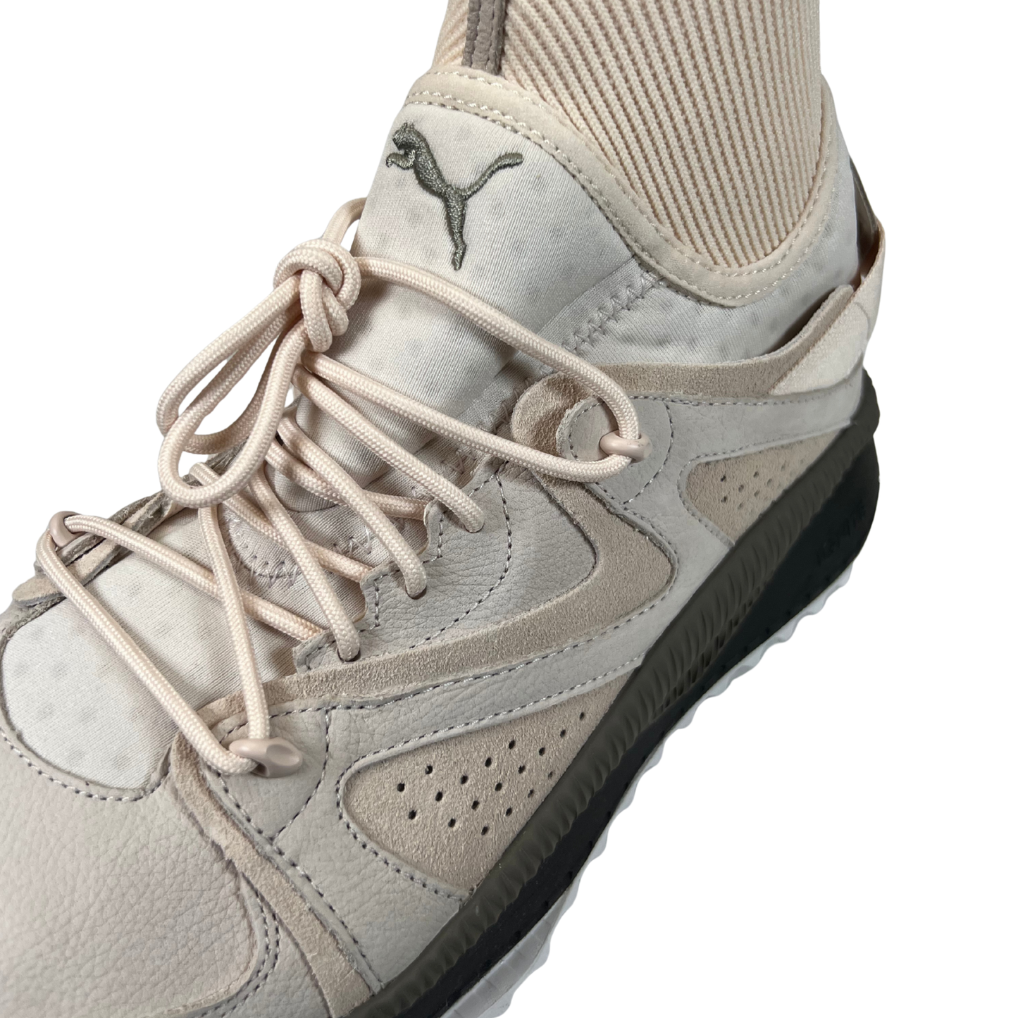 Men’s Sportstyle Running Shoes – Weatherproof Knit with Cushioning and Rugged Outsole, Size UK 10 | EUR 44.5 | US 11 | CDN 11