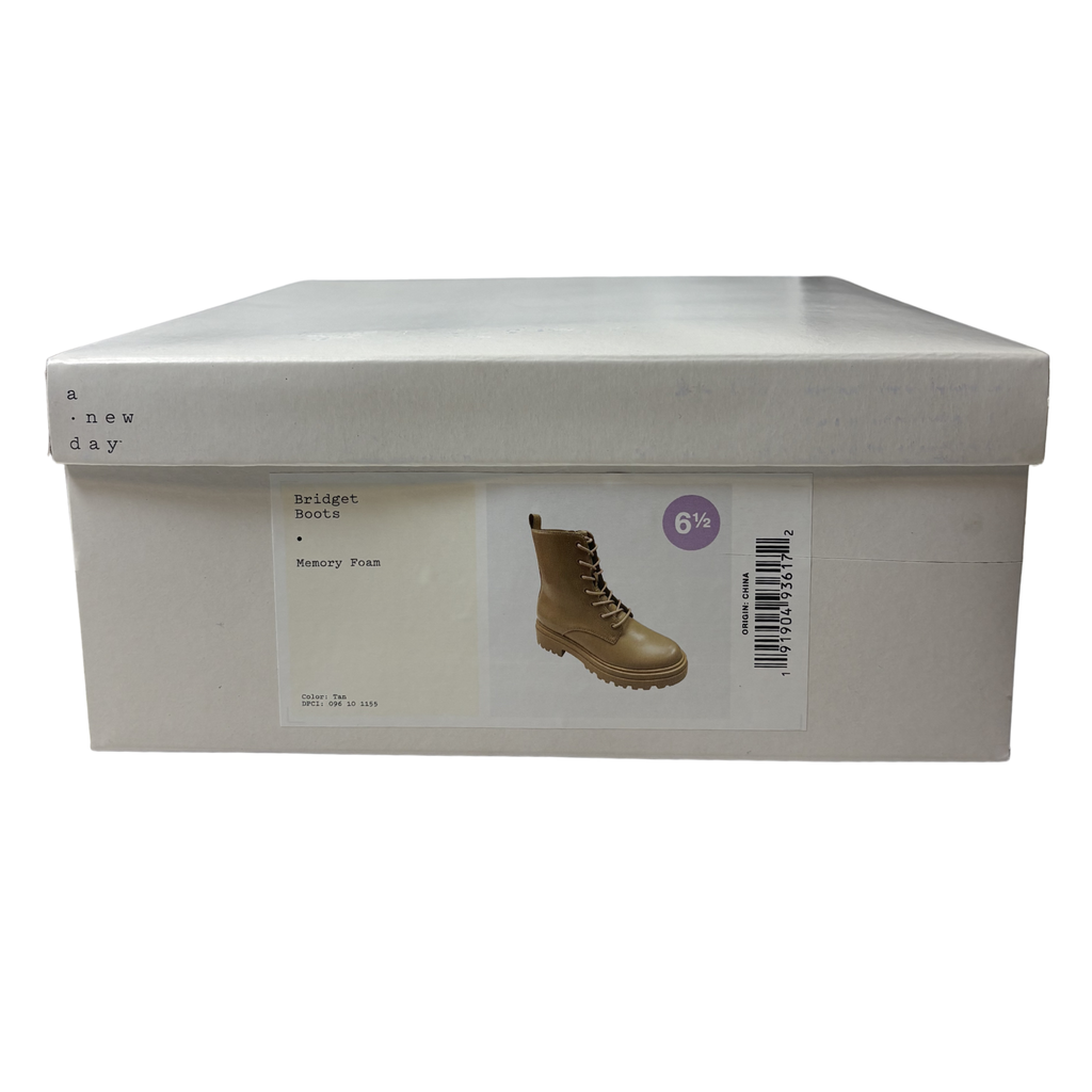 Women’s Bridget Boots – Tan – Size 6.5