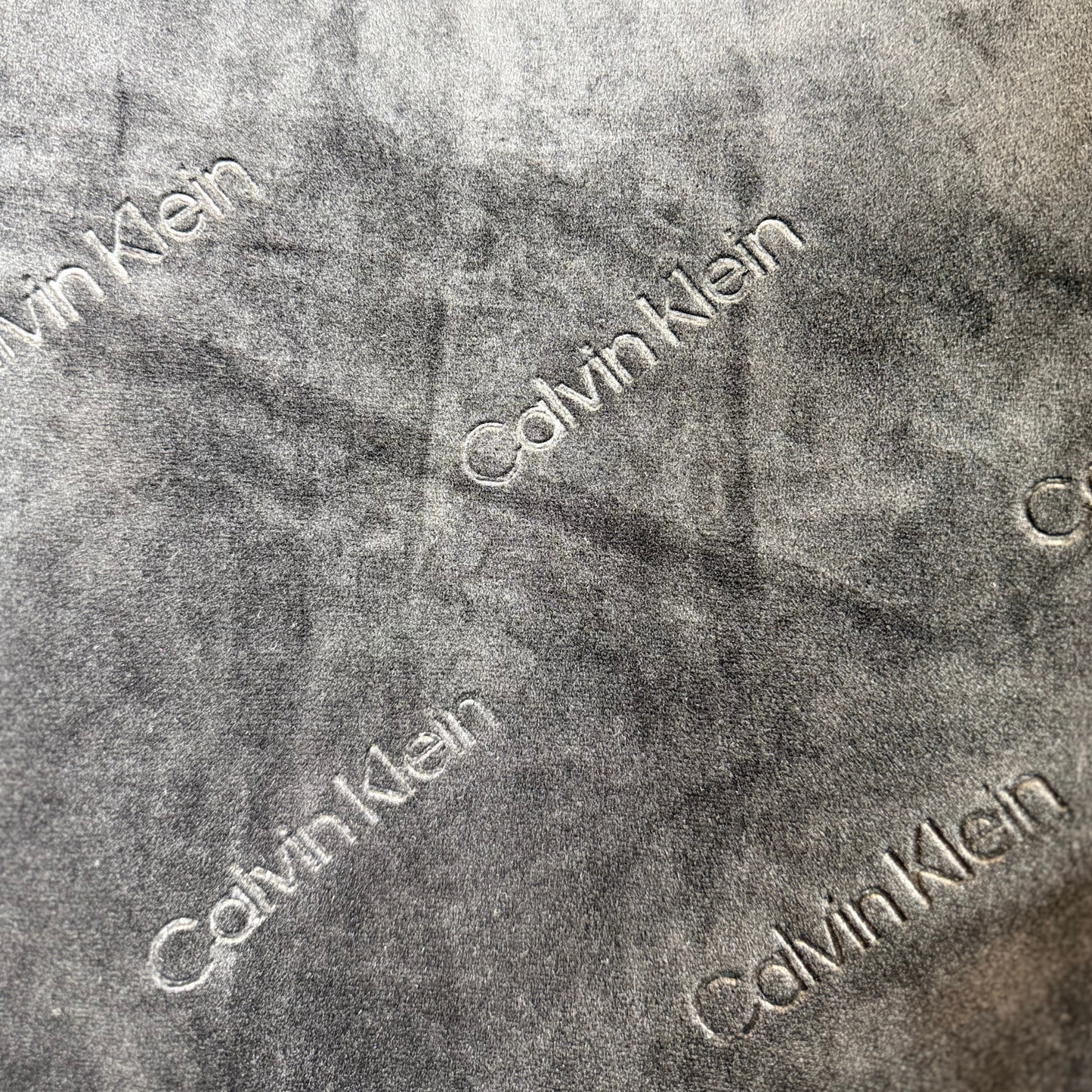 Women's Zip-Up Hoodie Size M with Embossed Logo & Pockets – Stretchy Polyester Blend