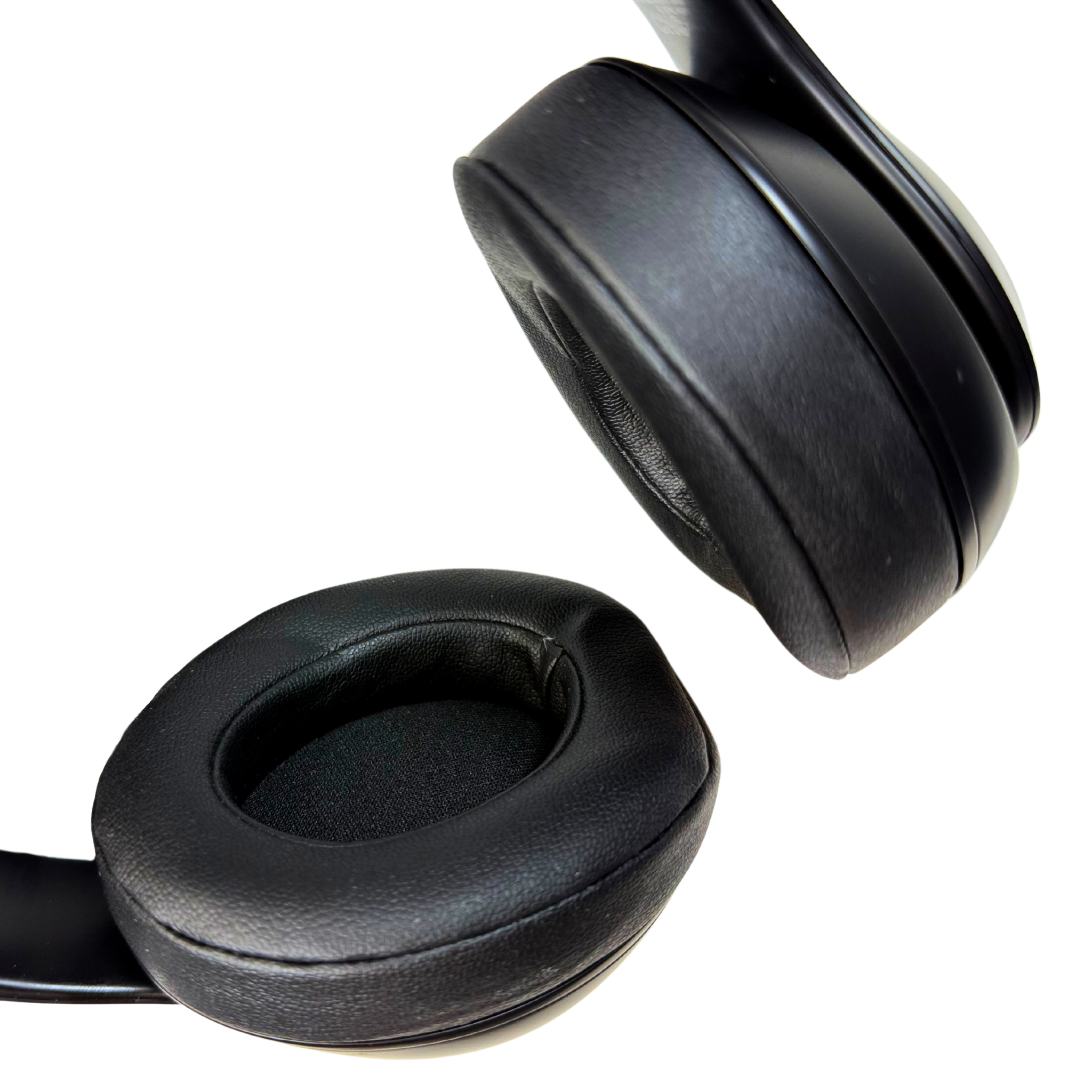 Studio3 Wireless Noise Cancelling Over-Ear Headphones – Matte Black