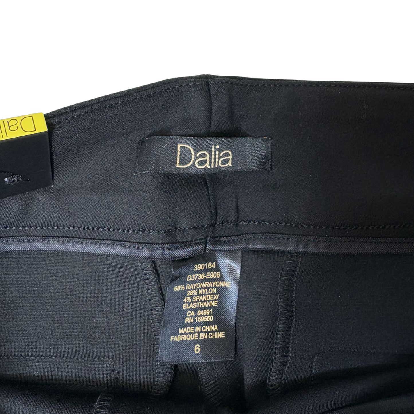 Women’s Black Pull-On Stretch Pants – Size 6