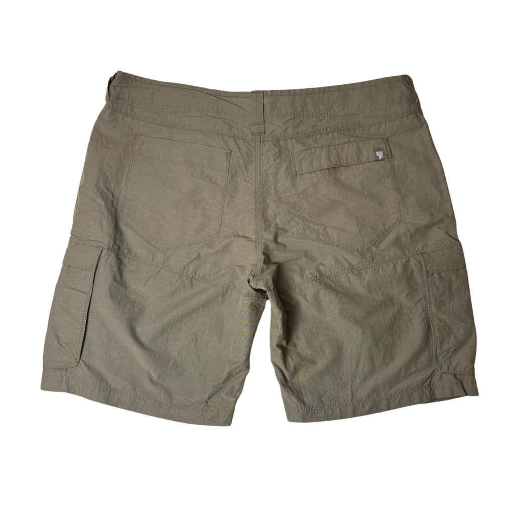 Men's Green Cargo Shorts - 40
