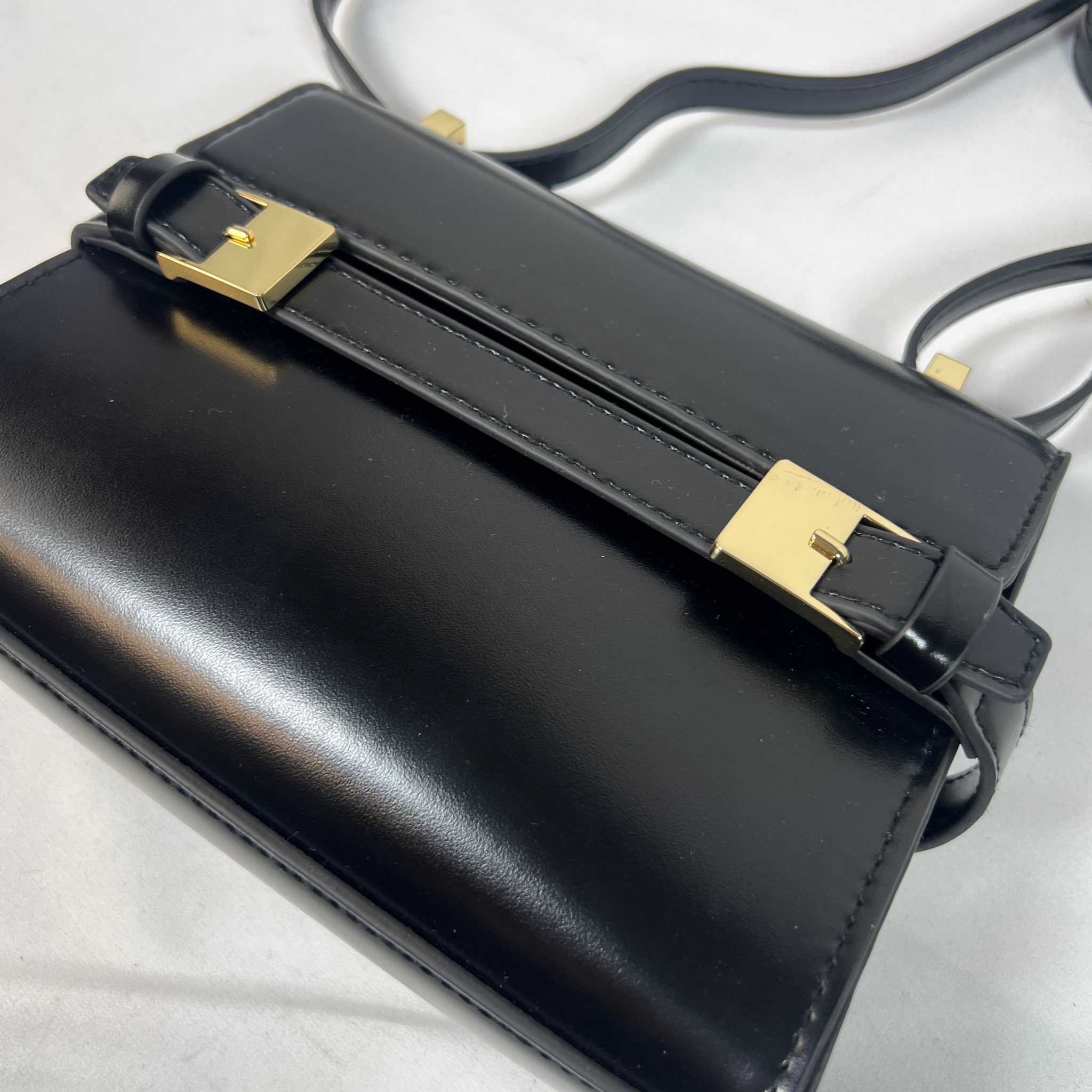 Strap-Detail Crossbody Bag | Black