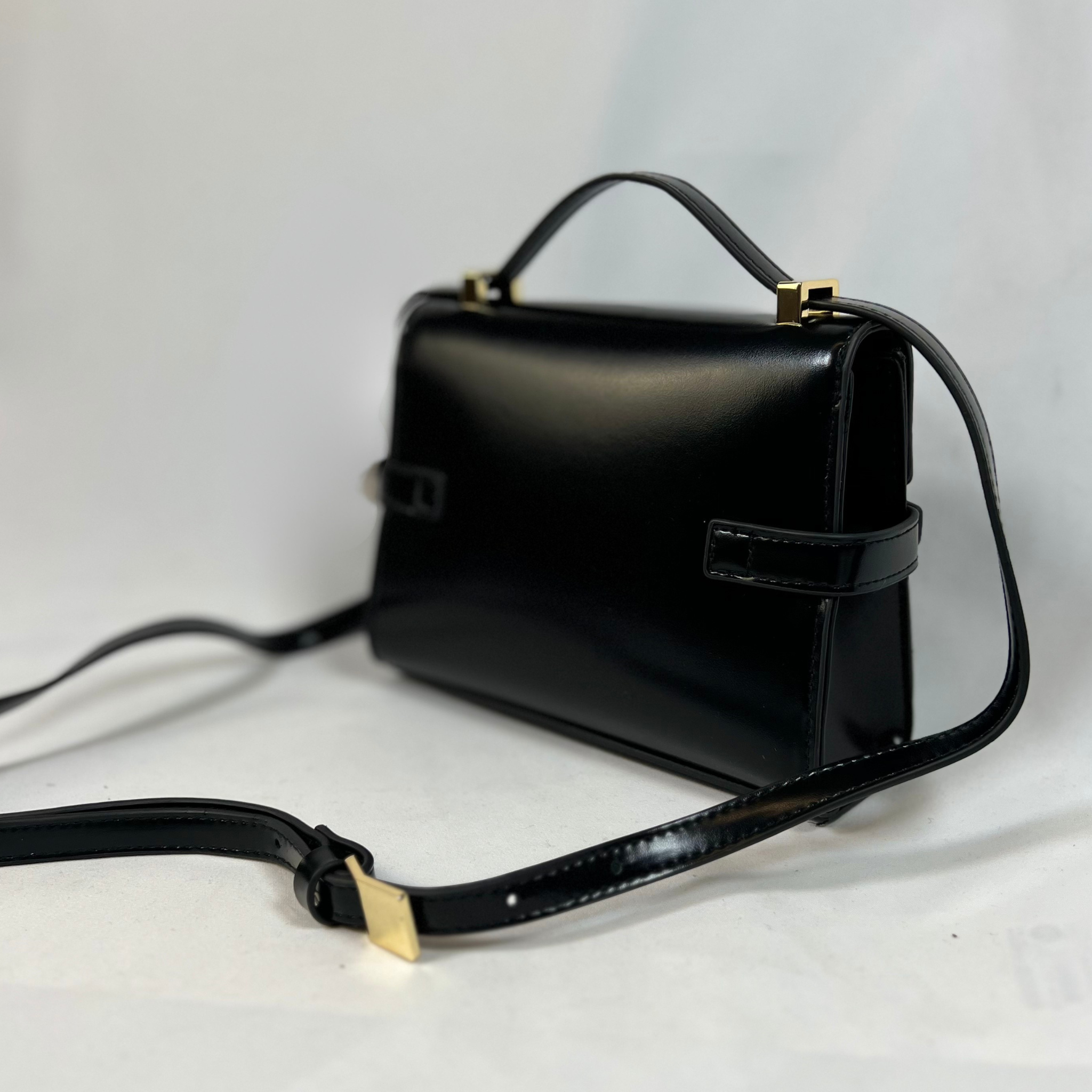 Strap-Detail Crossbody Bag | Black