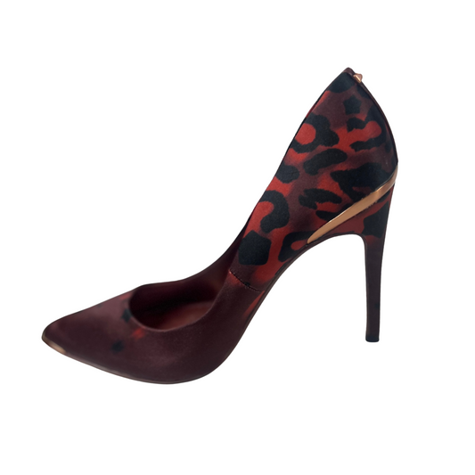 Pre-Loved Women’s Red Satin Pumps – Size 38, Pointed Toe Stiletto Heels