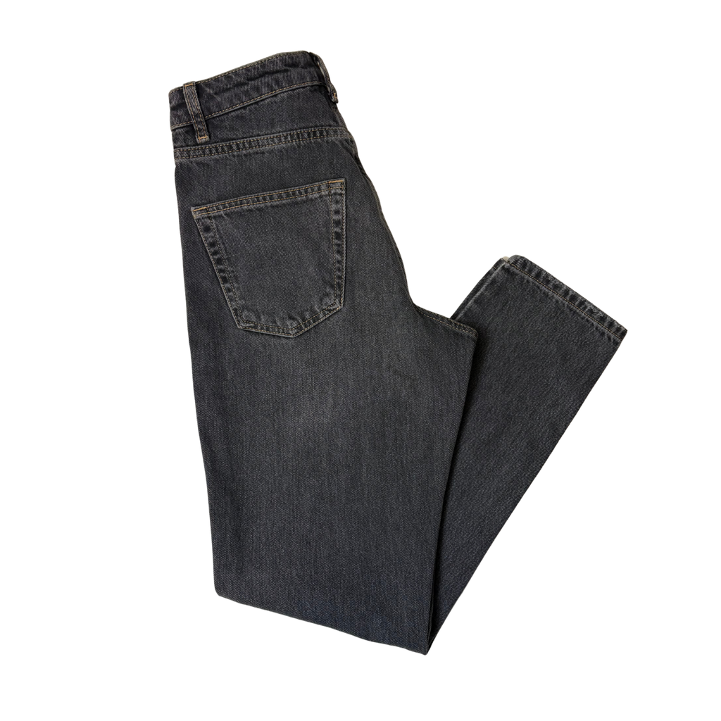 Women’s Black Wash High-Waisted Jeans, Size 4