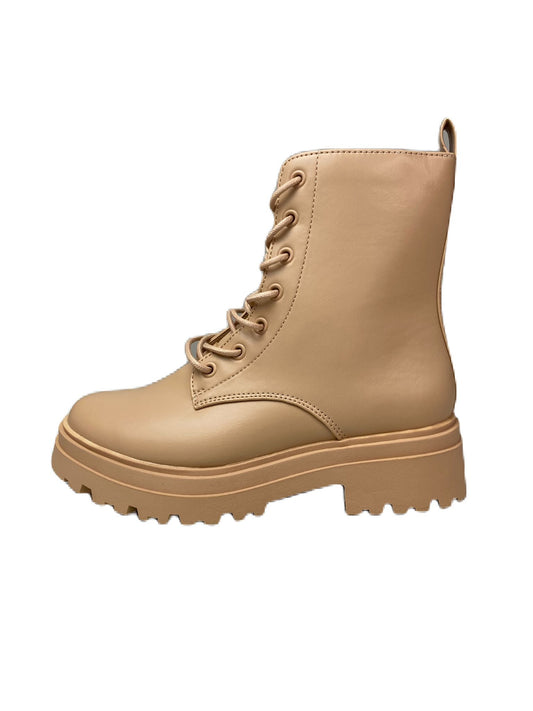 Women's Tan Bridget Boots - 6.5