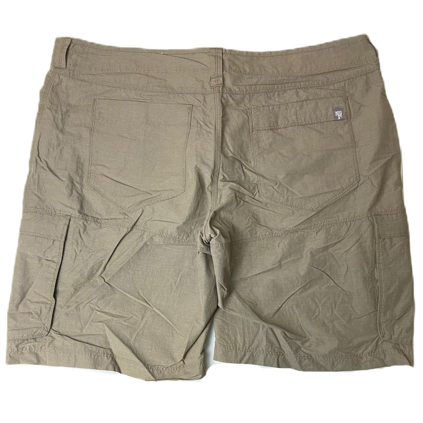 Men's Green Cargo Shorts - 40