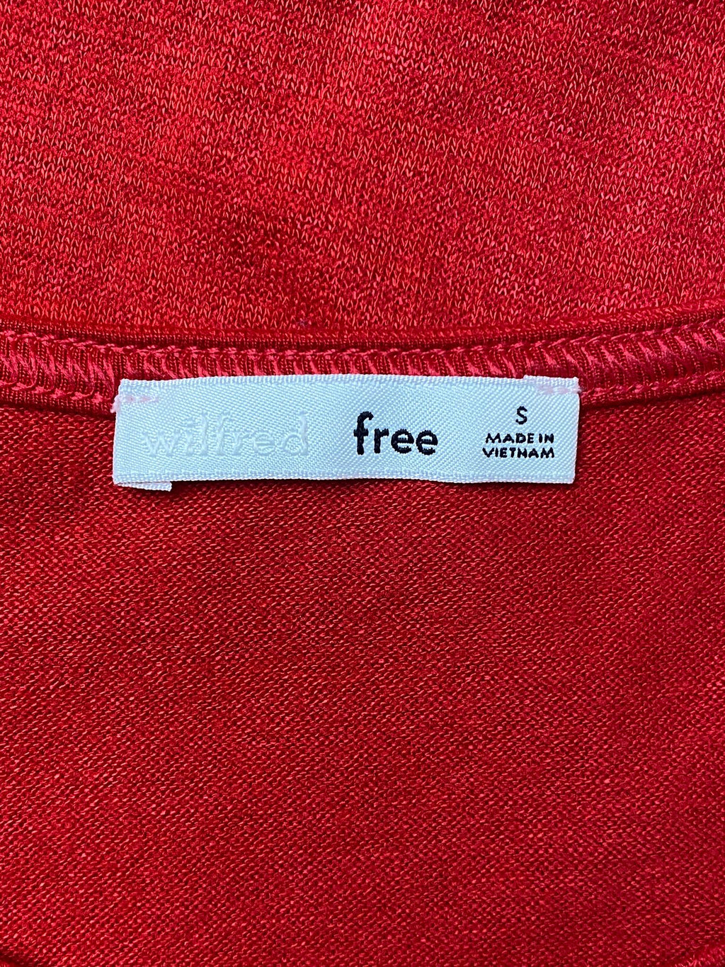 Women’s Red Short Sleeve Curved Hem Tee - Size S