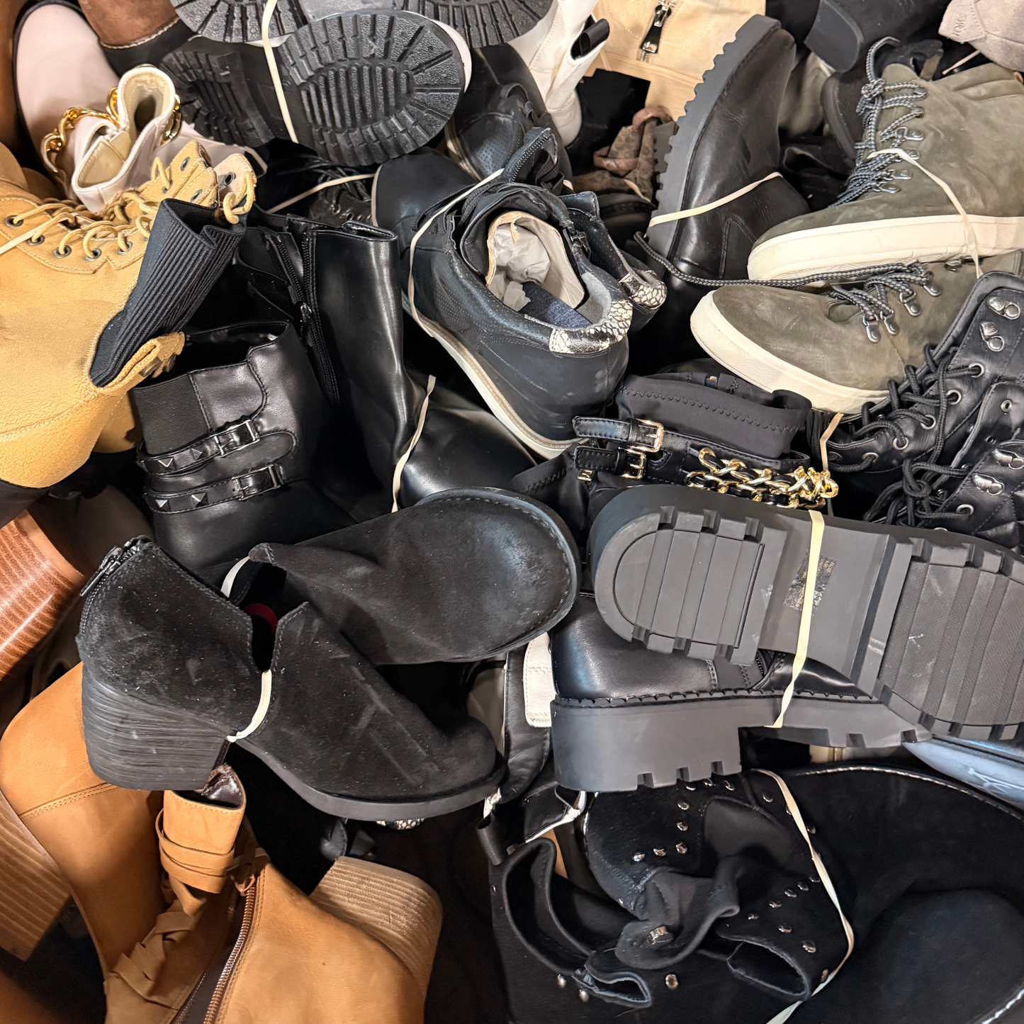 TJX Mixed Fashion Shoes Pallet