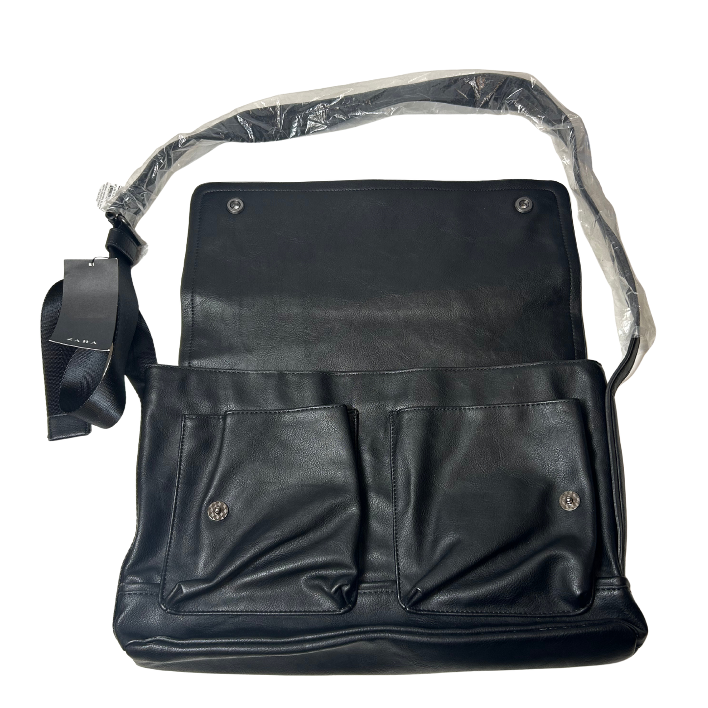 Black Men’s Messenger Bag – Sleek & Modern Everyday Carry