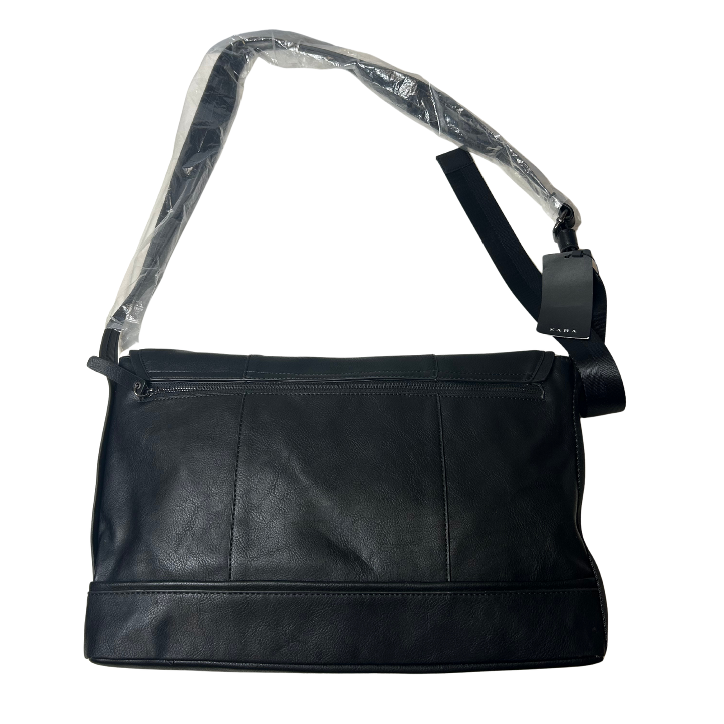 Black Men’s Messenger Bag – Sleek & Modern Everyday Carry